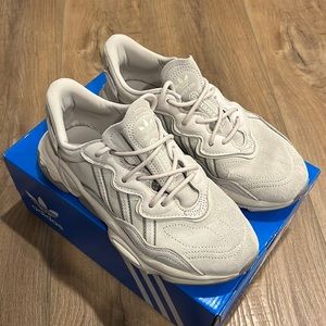 Adidas Ozweego womens